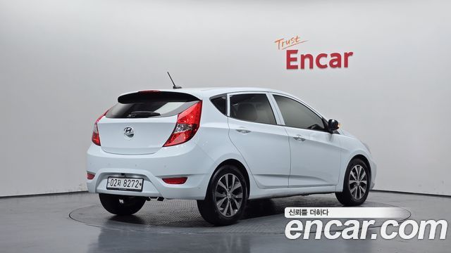 Hyundai Accent (New) Diesel WIT 1.6 VGT Premium 2014 — фото 2