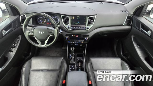 Hyundai Tucson Gasoline 1.6 turbo 2WD Modern 2018 — фото 7