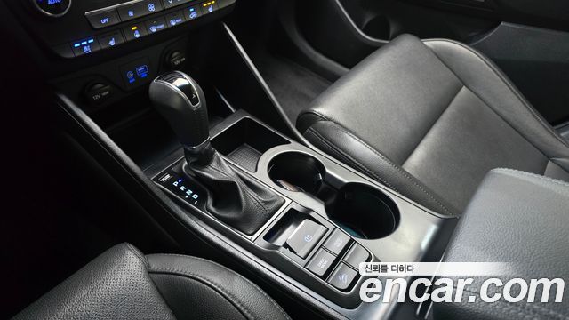 Hyundai Tucson Gasoline 1.6 turbo 2WD Modern 2018 — фото 9