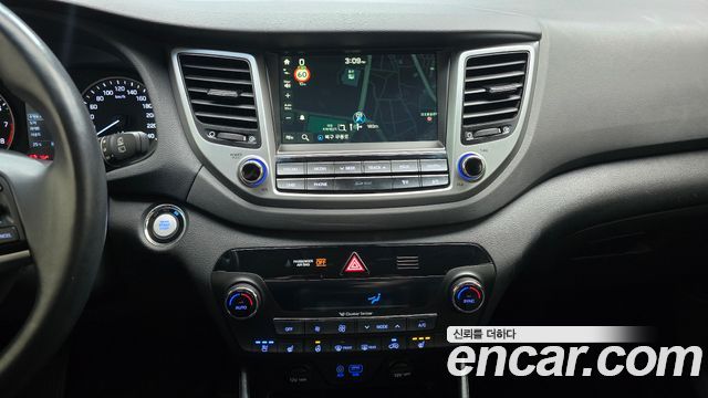 Hyundai Tucson Gasoline 1.6 turbo 2WD Modern 2018 — фото 14