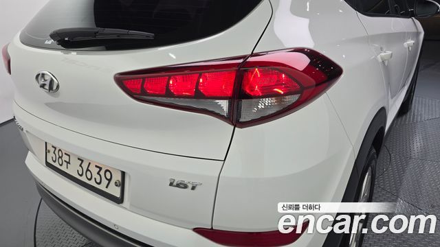 Hyundai Tucson Gasoline 1.6 turbo 2WD Modern 2018 — фото 23