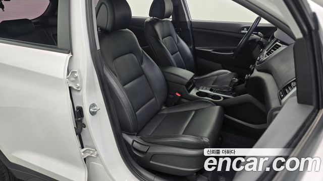 Hyundai Tucson Gasoline 1.6 turbo 2WD Modern 2018 — фото 26