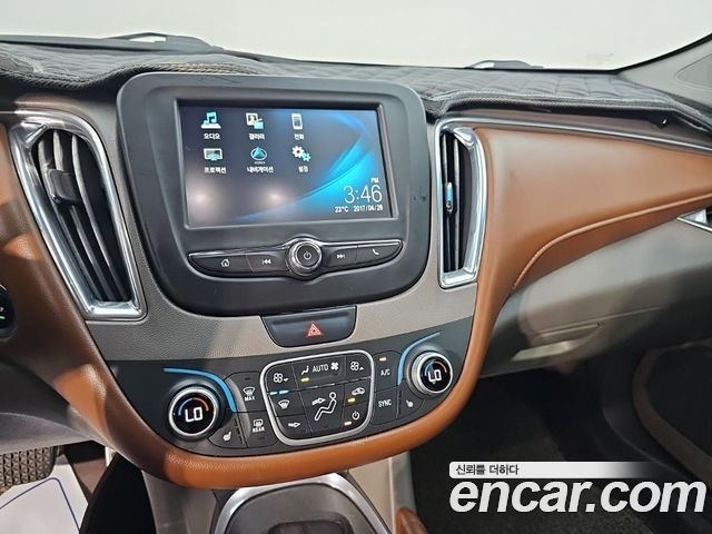 Chevrolet Malibu 1.5 Turbo LT Deluxe 2017 — фото 18