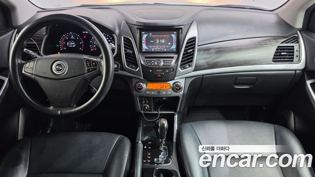 KG Mobility (SsangYong) Korando C 2.0 CVT 2WD Deluxe 2015 — фото 7