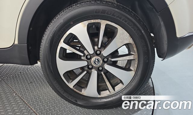 KG Mobility (SsangYong) Korando C 2.0 CVT 2WD Deluxe 2015 — фото 21