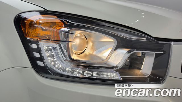 KG Mobility (SsangYong) Korando C 2.0 CVT 2WD Deluxe 2015 — фото 22