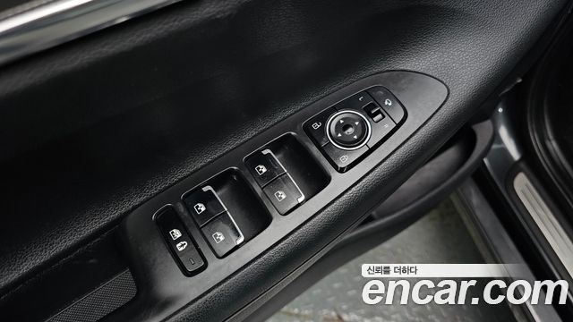 Hyundai Grandeur (IG) 3.0 LPi Rent Car Premium 2022 — фото 34