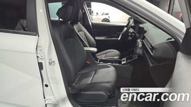 Hyundai Kona (SX2) Gasoline 1.6 Turbo 2WD Modern 2023 — фото 16