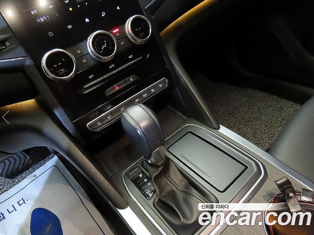 Renault Korea SM6 1.3 TCe LE 2022 — фото 16