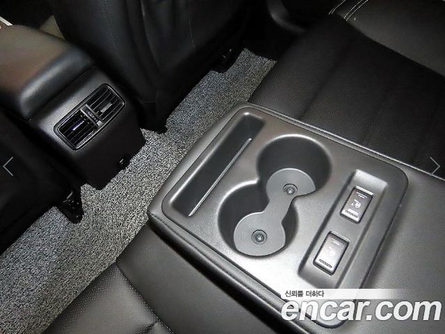 Renault Korea SM6 1.3 TCe LE 2022 — фото 21