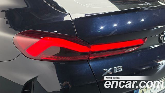 BMW X6 (G06) xDrive40i M Sport 2025 — фото 23