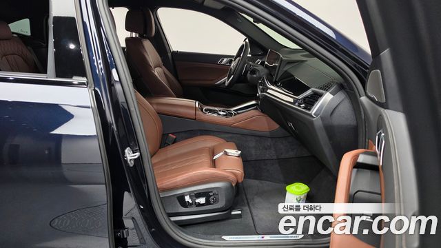 BMW X6 (G06) xDrive40i M Sport 2025 — фото 26