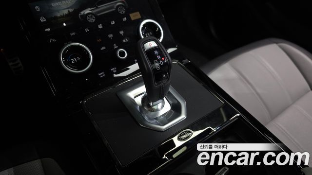 Land Rover Range Rover Evoque (II) P250 R-Dynamic SE 2023 — фото 9