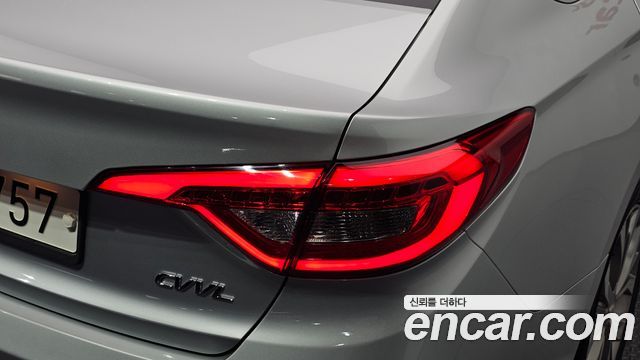 Hyundai Sonata (LF) 2.0 Premium Special 2016 — фото 23