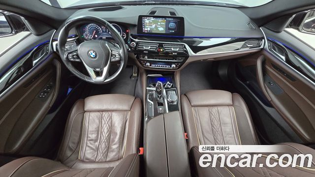 BMW 5 Series (G30) 520d xDrive M Sport Package Plus 2018 — фото 7