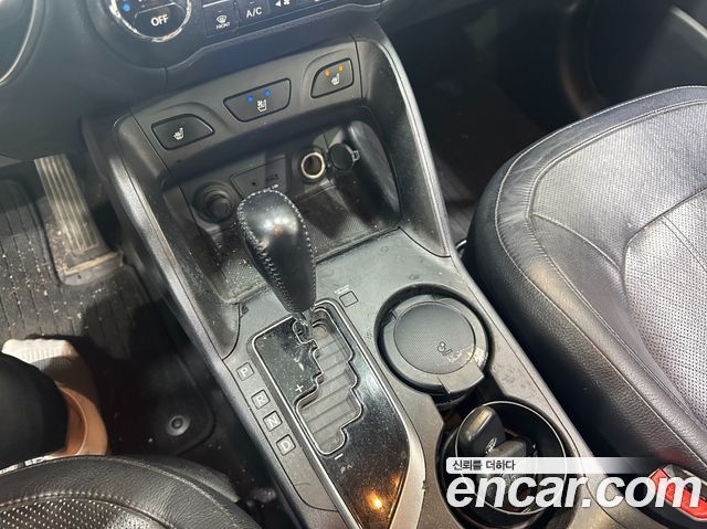 Hyundai Tucson ix Diesel 2WD LX20 Premier 2011 — фото 18