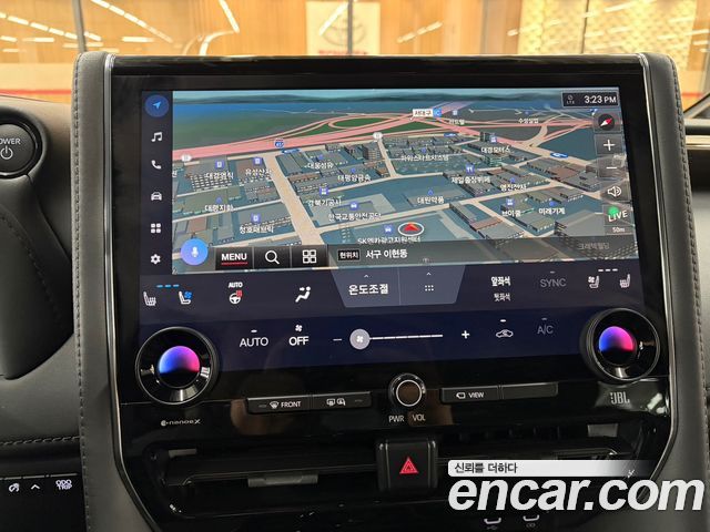 Toyota Alphard (IV) 2.5 HEV Executive AWD 2024 — фото 18