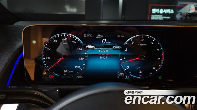 Mercedes-Benz GLB-Class (X247) GLB250 4MATIC 2020 — фото 8