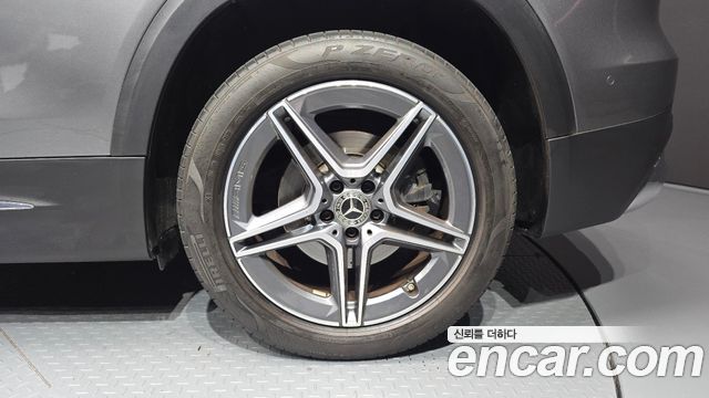 Mercedes-Benz GLB-Class (X247) GLB250 4MATIC 2020 — фото 21