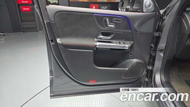 Mercedes-Benz GLB-Class (X247) GLB250 4MATIC 2020 — фото 24