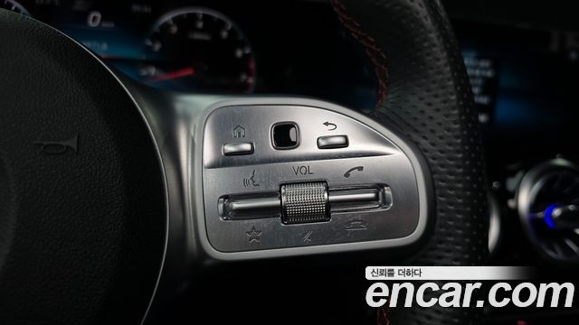 Mercedes-Benz GLB-Class (X247) GLB250 4MATIC 2020 — фото 30