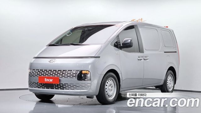Hyundai Staria Cargo 3-Seater Smart 2023 — фото 1