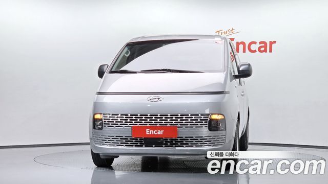 Hyundai Staria Cargo 3-Seater Smart 2023 — фото 3