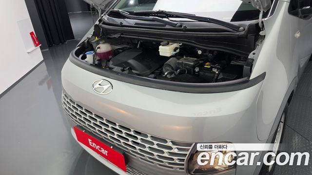 Hyundai Staria Cargo 3-Seater Smart 2023 — фото 6