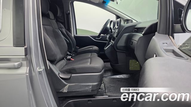 Hyundai Staria Cargo 3-Seater Smart 2023 — фото 11