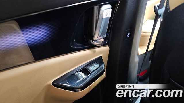Kia Carnival (IV) Diesel 9-Seater Signature 2023 — фото 28