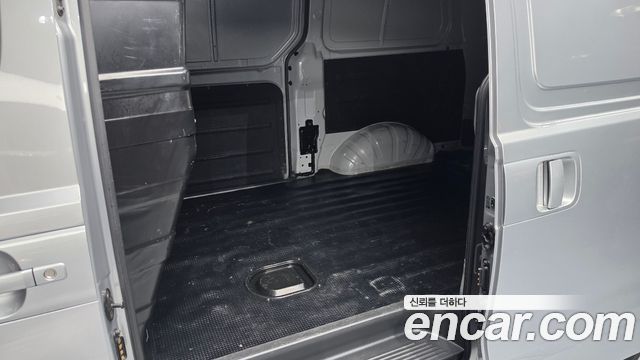 Hyundai Grand Starex Van 3-Seater Smart 2020 — фото 11