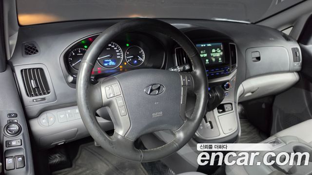 Hyundai Grand Starex Van 3-Seater Smart 2020 — фото 13