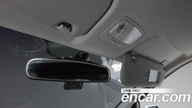 Hyundai Grand Starex Van 3-Seater Smart 2020 — фото 28