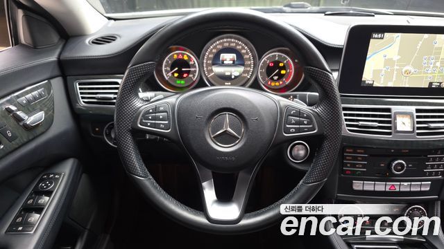 Mercedes-Benz CLS-Class (W218) CLS250 d 4MATIC 2017 — фото 13