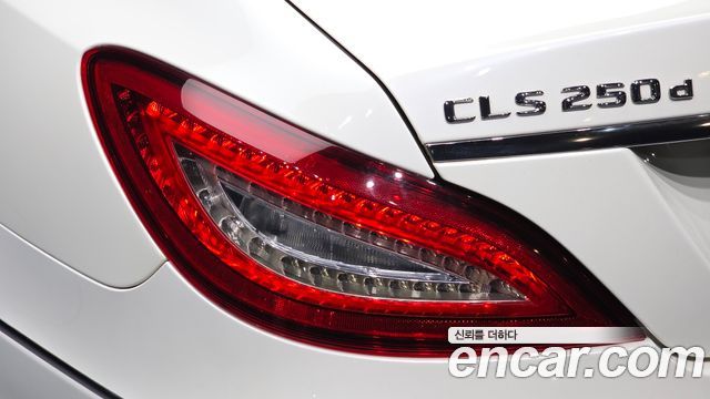 Mercedes-Benz CLS-Class (W218) CLS250 d 4MATIC 2017 — фото 23