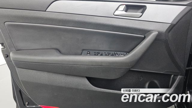 Hyundai Sonata (LF) 2.0 Style Special 2017 — фото 24