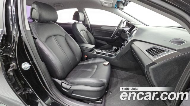 Hyundai Sonata (LF) 2.0 Style Special 2017 — фото 26