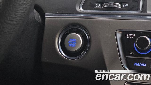 Hyundai Sonata (LF) 2.0 Style Special 2017 — фото 33