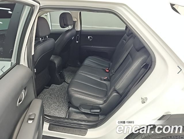 Hyundai Ioniq 5 Long range Commercial Long Range Package 2023 — фото 16