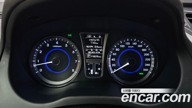Hyundai Grandeur (HG) HG240 Modern 2015 — фото 8