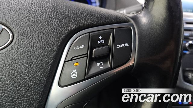 Hyundai Grandeur (HG) HG240 Modern 2015 — фото 17
