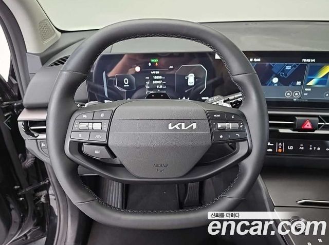 Kia Sportage (V) Gasoline 1.6 Turbo 2WD Noblesse 2025 — фото 8