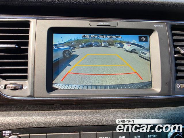 Kia Carnival 9-Seater Prstige 2020 — фото 20