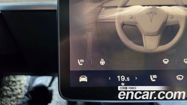 Tesla Model 3 Long Range AWD 2022 — фото 16