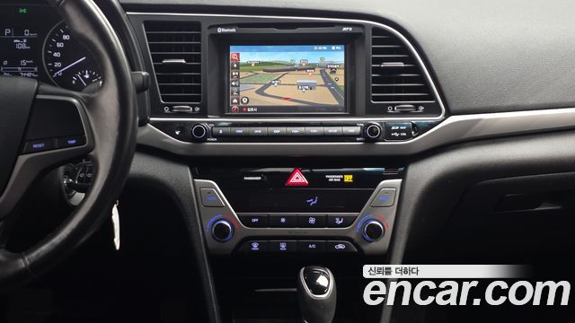 Hyundai Avante (AD) 1.6 GDI Smart 2018 — фото 13