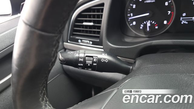 Hyundai Avante (AD) 1.6 GDI Smart 2018 — фото 16