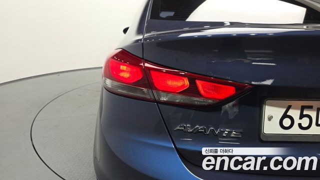 Hyundai Avante (AD) 1.6 GDI Smart 2018 — фото 23