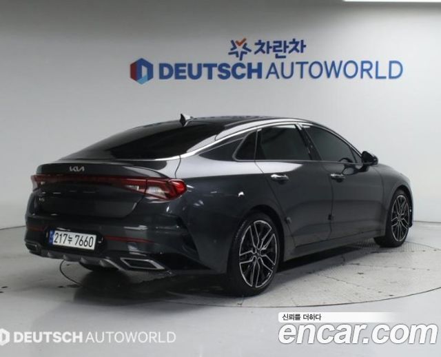 Kia K5 (III) 1.6 Turbo Signature 2023 — фото 2