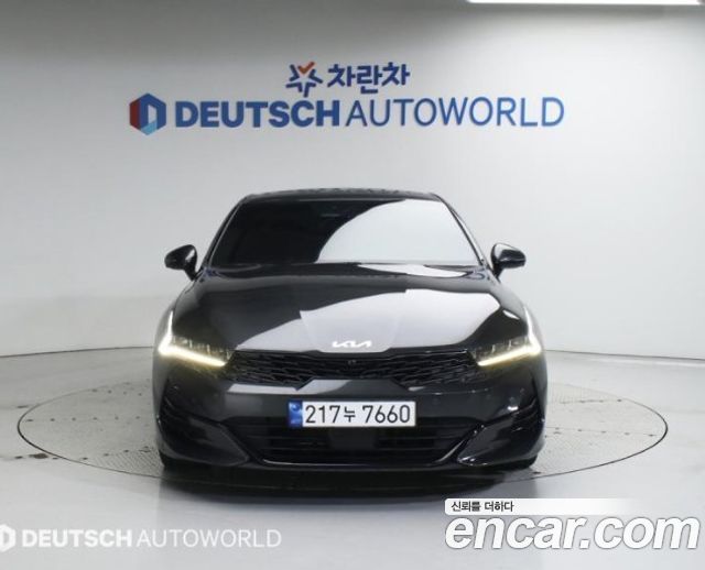 Kia K5 (III) 1.6 Turbo Signature 2023 — фото 3