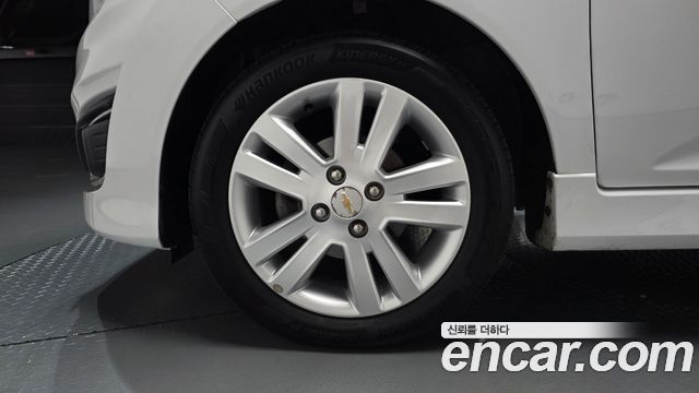 Chevrolet Spark LPG LT Standard 2014 — фото 5